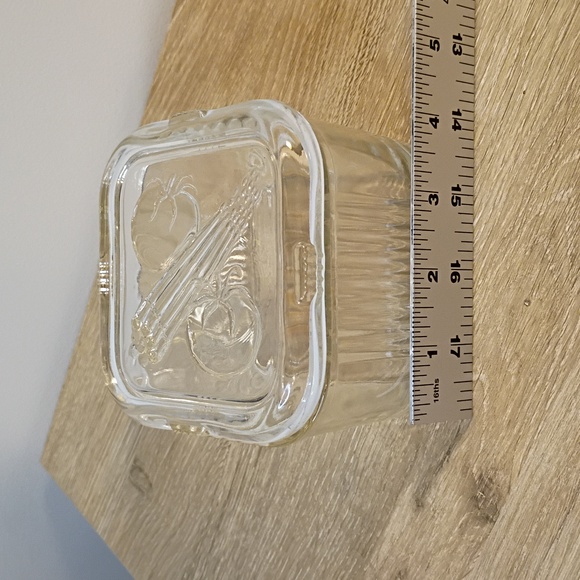 Vintage Federal Glass Refrigerator Dish Embossed Vegetable Design Clear Ribbed - Picture 8 of 8